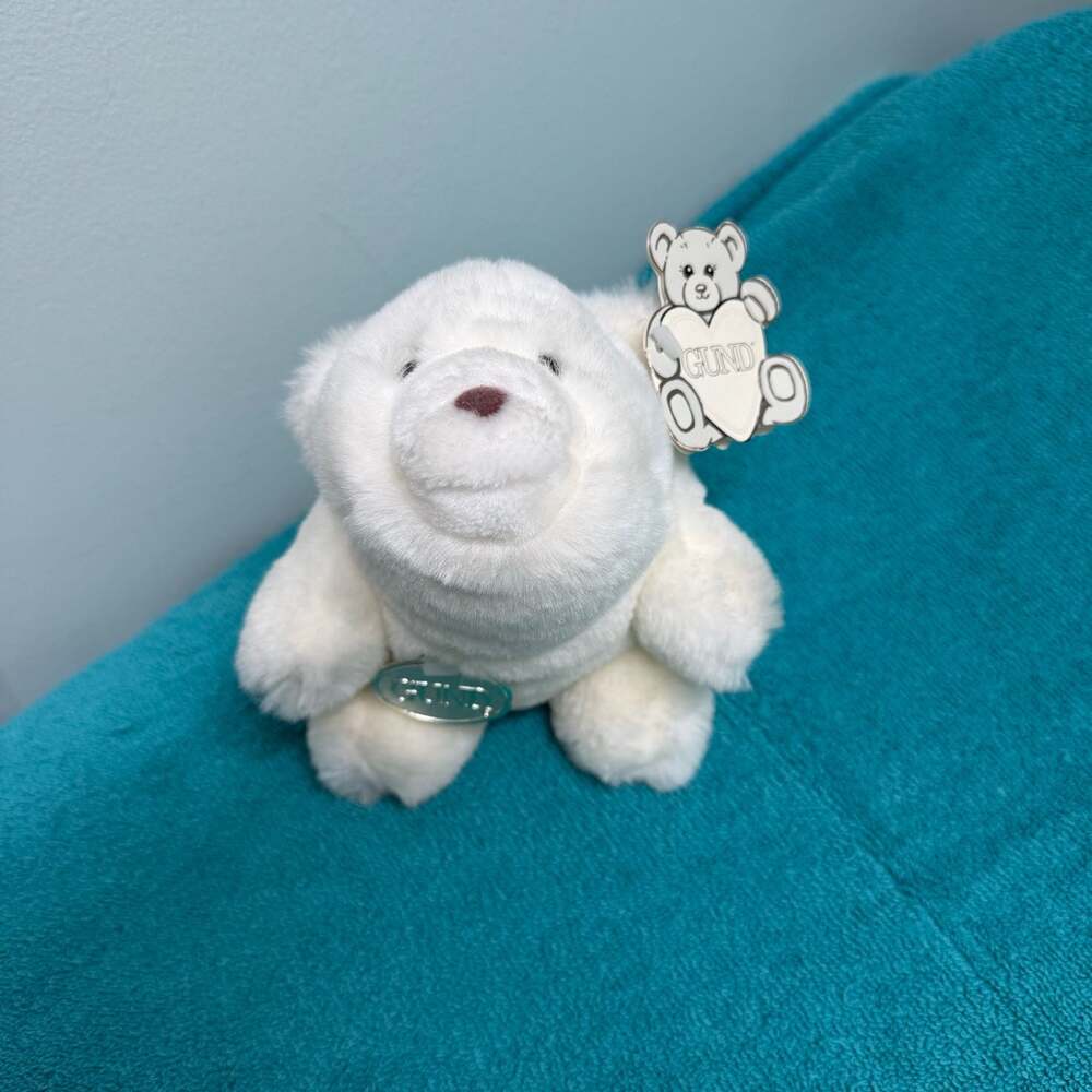 Vintage Gund Snuff Polar Bear Plush Toy Style 2130 Original Tags 1980 Stuffy